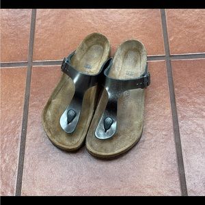 Birkenstock Gizeh size 38 (US 8)